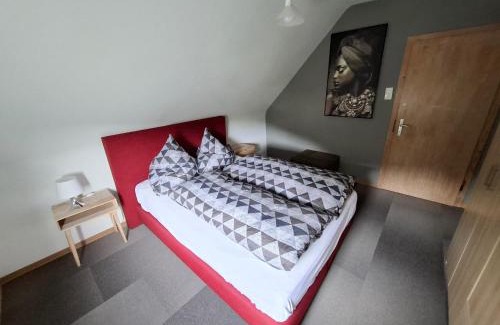 Schwalefeld Apartment | Ferienwohnung bei Willingen mit Terrasse