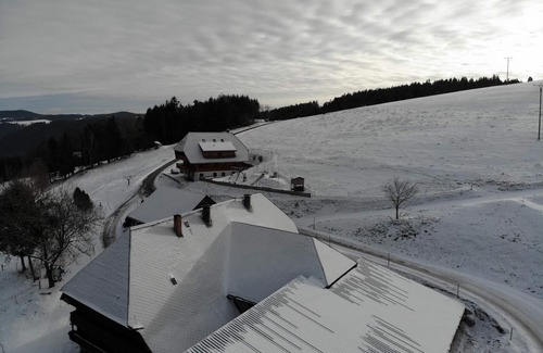 Schonach im Schwarzwald Apartment | Ferienwohnung Bergidyllle mit 85qm, 2 Schlafzimmer, für maximal 5 Personen