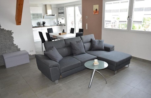 Zirndorf Apartment | Ferienwohnung Blaßneck