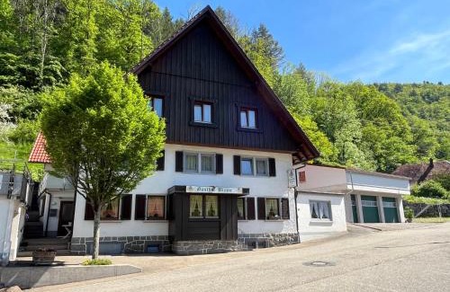 Wolfach Apartment | Ferienwohnung-Blume EG 1