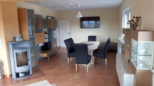 Anschau Apartment | Ferienwohnung Braun