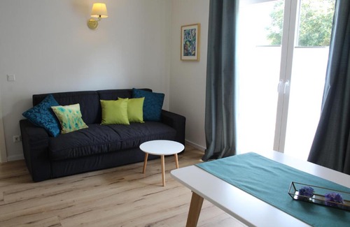 Bad Salzhausen Apartment | Ferienwohnung Das Café am Park