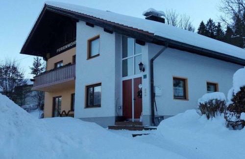 Regenhutte Apartment | Ferienwohnung Bärnbachl