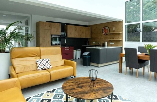 Leer Apartment | Ferienwohnungen Citydomizil Leer, 15180 - Ferienwohnung 1 Altschwoog