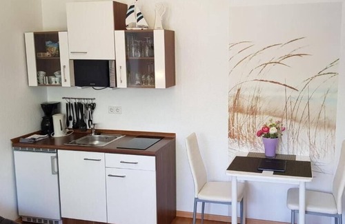 Neuharlingersiel Apartment | Ferienwohnung Kleine Krabbe 1
