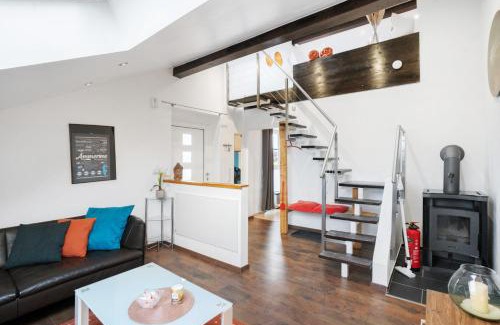 Utting am Ammersee Apartment | Ferienwohnung am Schönbach