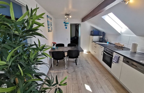 Edertal Apartment | Ferienwohnung Direkt am Strand mit Edersee Blick/Edertal/Rehbach