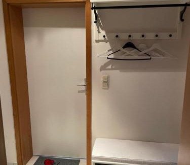 Hamm Apartment | Ferienwohnung DOMiziel für 1 bis 4 Personen im Grünen