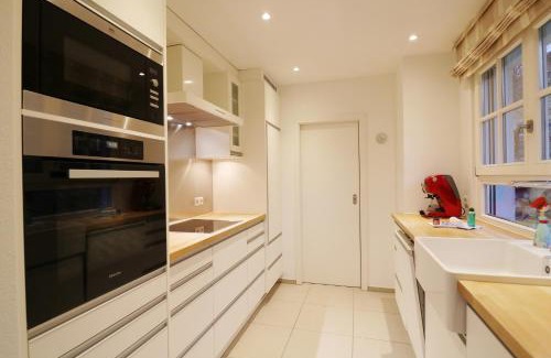 Breitnau Apartment | Ferienwohnung "Dorfliebe" mit privater Sauna und 4 Schlafzimmern in Breitnau