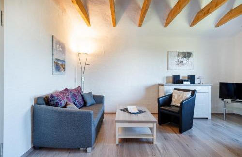 Tannenhausen Apartment | Ferienwohnung Ebbe mit Loggia und schönem Ausblick am Badesee Tannenhausen