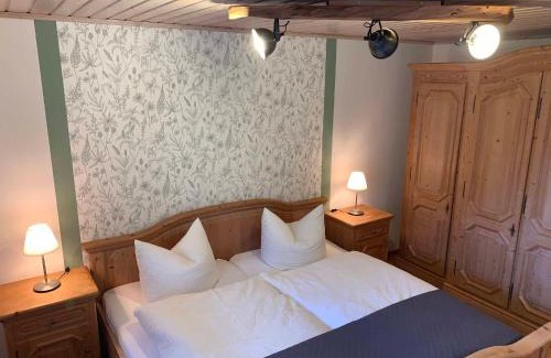 Wadern Apartment | Ferienwohnung Eisbach Lamas