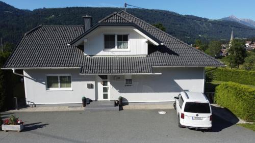 Tropolach Apartment | Ferienwohnung Elfi