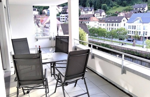 Bad Wildbad Apartment | Ferienwohnung Enzblick, 90qm, 2 Schlafzimmer, max. 4 Personen