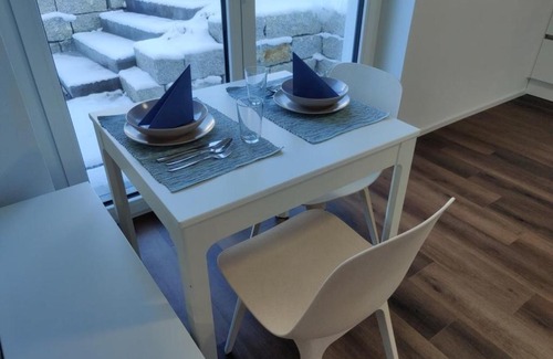 Frommern Apartment | Ferienwohnung Eyach