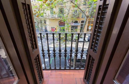 Sant Antoni Apartment | Ferienwohnung für 3 Personen ca 50 qm in Barcelona-Eixample, Costa Brava Costa del Maresme