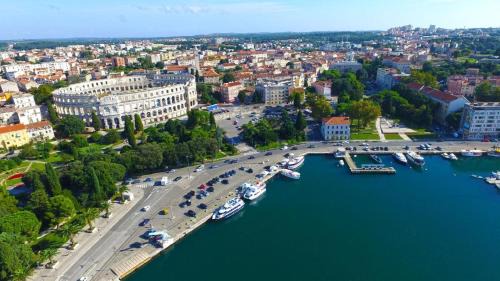Stinjan Apartment | Ferienwohnung für 4 Personen ca 42 qm in Pula-Fondole, Istrien Istrische Riviera