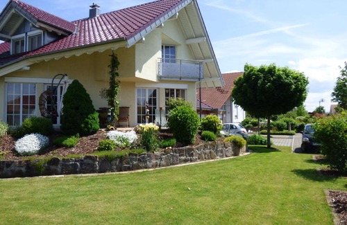Neuried Apartment | Ferienwohnung - Feldblick