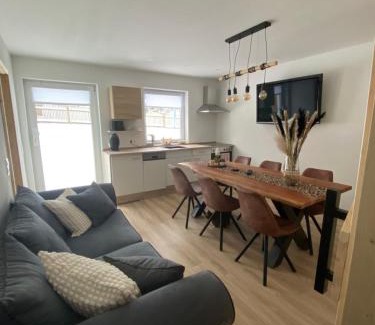 Dorfhain Apartment | Ferienwohnung Fiss Dorfhain