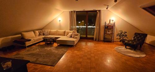 Schwaebisch Gmuend Apartment | Ferienwohnung Florina inkl Stellplatz und Balkon