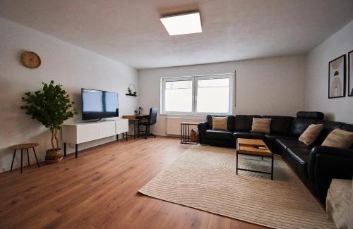 Meschede Apartment | Ferienwohnung FLORA - Meschede