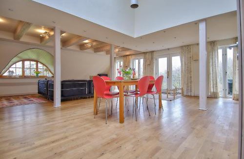 Gelting Apartment | Ferienwohnung Galerie unterm Reet