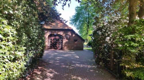 Westerstede Apartment | Ferienwohnung Gartenblick