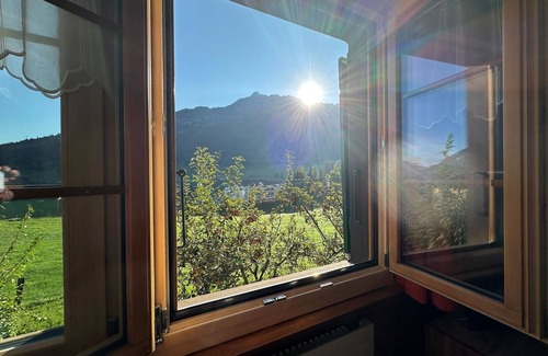 Frutigen Apartment | Ferienwohnung Gehrihorn by Interhome