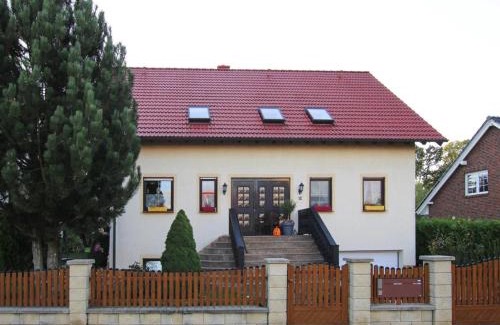 Markranstaedt Apartment | Ferienwohnung Goehrenz bei Leipzig-Markranstaedt, cleaning included