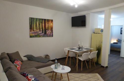 Jena Apartment | Ferienwohnung Goethe, 2 Schlafzimmer, Nähe Zentrum & Uni, ruhig, free Wifi, kostenloses Parken, Erdgeschoss