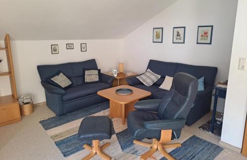 Burgberg Apartment | Ferienwohnung Hörnleblick
