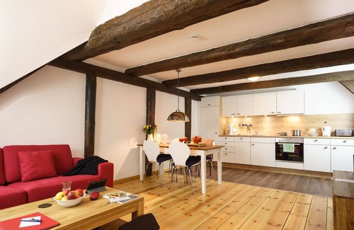 Toenning Apartment | Ferienwohnung "haubarg Windschuur 10" in Welt für 4 Personen