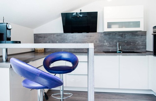 Wertach Apartment | Ferienwohnung - Haus am Sonnenhang mit Gemütlichem Balkon und Toller Aussicht