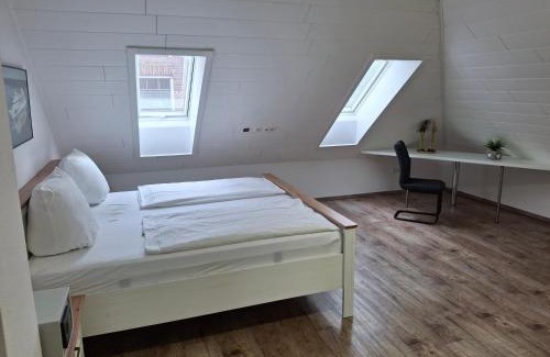 Veenhusen Apartment | Ferienwohnung "Haus Peter" 65357