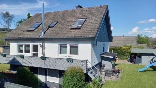 Zueschen Apartment | Ferienwohnung Haus Schmitt