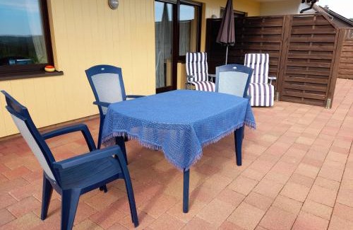 Duedinghausen Apartment | Ferienwohnung Haus Weitblick