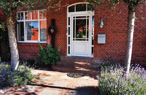 Rhauderfehn Apartment | Ferienwohnung Heckmann, 95138