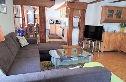 Owingen Apartment | Ferienwohnung Hegau, 70qm, 1 Schlafzimmer, max 2 Kinder + 2 Erw