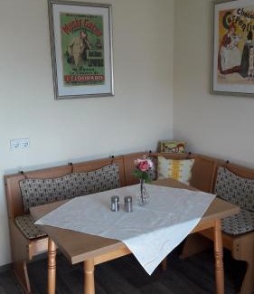 Zirndorf Apartment | Ferienwohnung Hegenauer