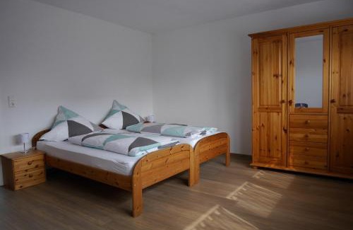 Engen Apartment | Ferienwohnung Hewenpanorama