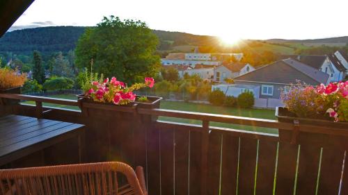 Bad Konig Apartment | Ferienwohnung Hirtenberg