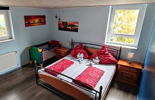 Deggenhausertal Apartment | Ferienwohnung Hobbyhof Deggenhausertal