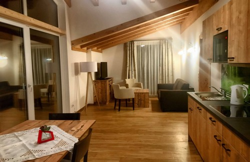 Nesselwaengle Apartment | Ferienwohnung Hochwiesler - Appartments und Pension Mariandl