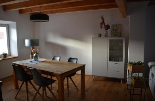 Momlingen Apartment | Ferienwohnung Hofgut