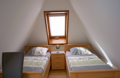 Bad Urach Apartment | Ferienwohnung Hohenurach 36qm, 1 Schlafzimmer, max 3 Personen