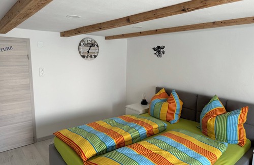 Herrischried Apartment | Ferienwohnung - Hotzenhüsli