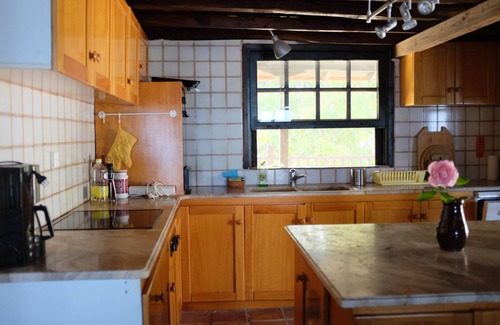 Vourvourou Apartment | Ferienwohnung im 1. Stock der Villa Dagor Direkt am Meer