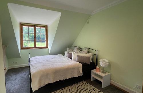Lauchringen Apartment | Ferienwohnung im Grünen auf idyllisch gelegenen Gutshof und doch so zentral