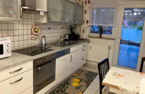 Herdecke Apartment | Ferienwohnung im Grünen EG mit Terrasse