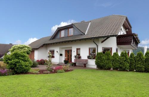 Dreislar Apartment | Ferienwohnung im Sauerland , cleaning included