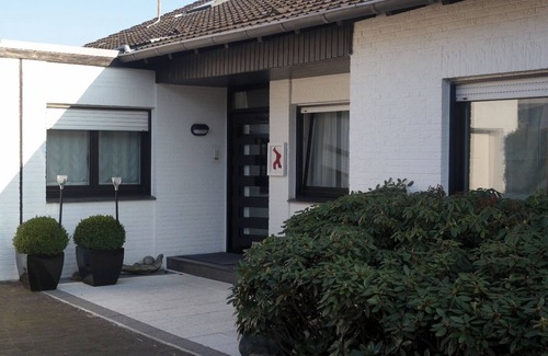 Center/Hamm-Bossendorf Apartment | Ferienwohnung Künstlerhaus am See, 1-2 Pers